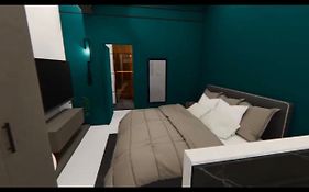 Appartamento Con Parcheggio Comodo